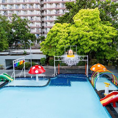 Villa Navin Beach Residence Jomtien Exterior foto