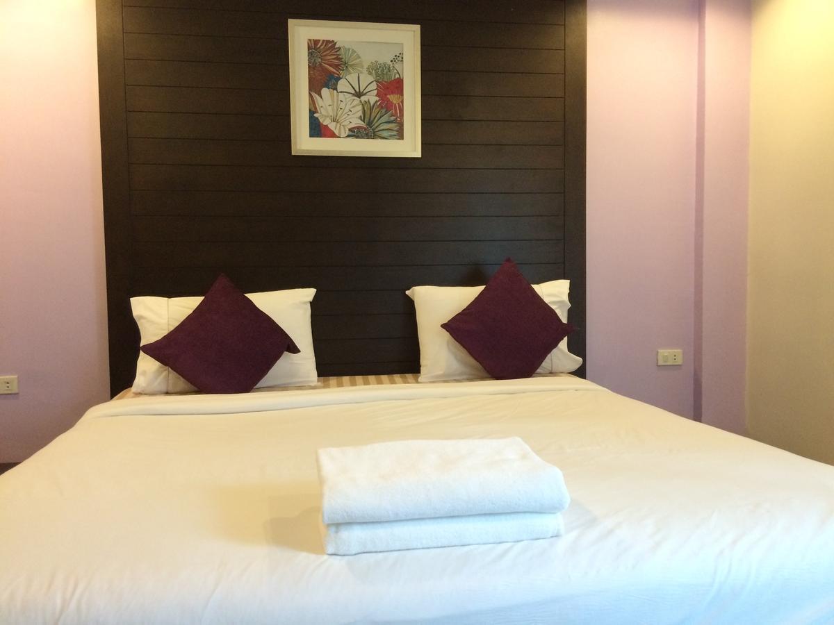 Villa Navin Beach Residence Jomtien Exterior foto