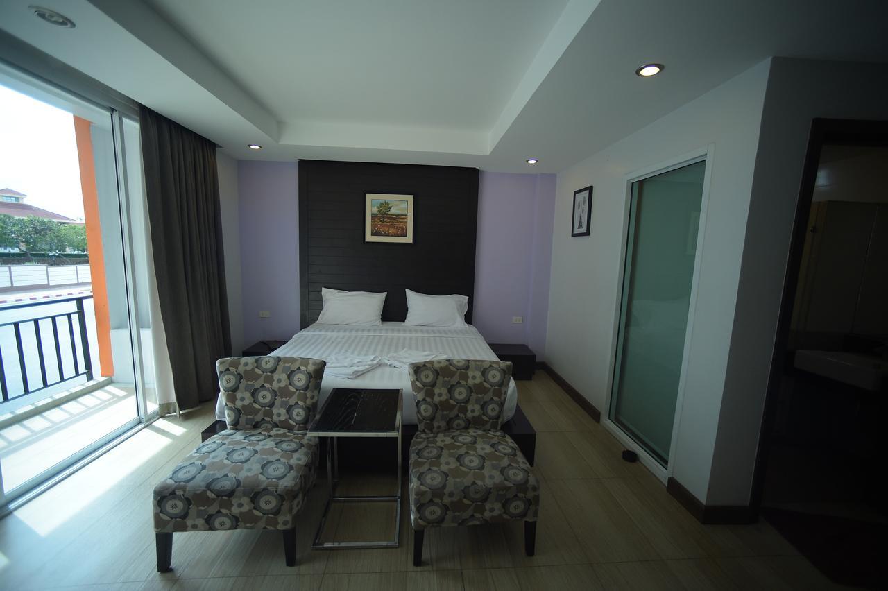 Villa Navin Beach Residence Jomtien Exterior foto